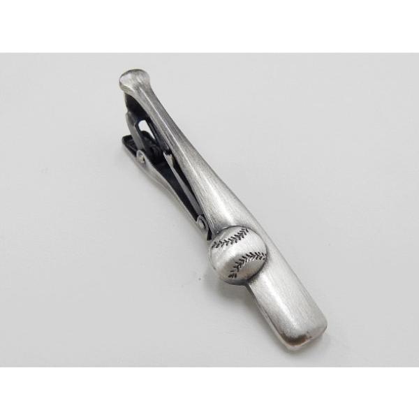 ネクタイピン バット ボール 野球 ２パーツ構造 アンティークシルバー 銀古美 日本製 タイバー Tp06 Acc10 Tp06 背広屋石k 通販 Yahoo ショッピング