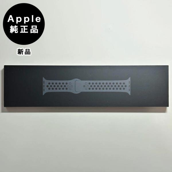 新品・未使用のアップル純正 アップルウォッチ 41mm (38~41mmケースとApple Watch Series 10の42mmケース用) Nikeスポーツバンド・アンスラサイト/ブラックです。こちらの商品にはS/MとM/Lサイズの両方...