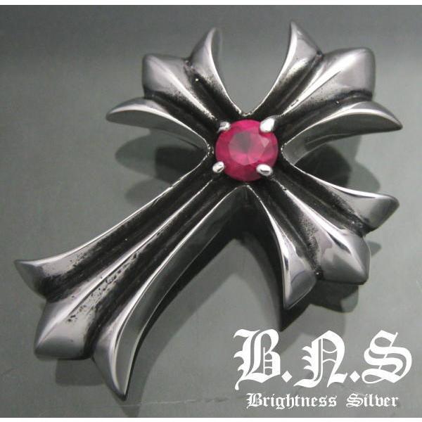 ルビーゴシッククロスペンダント シルバー925 チョーカーにも！(CH