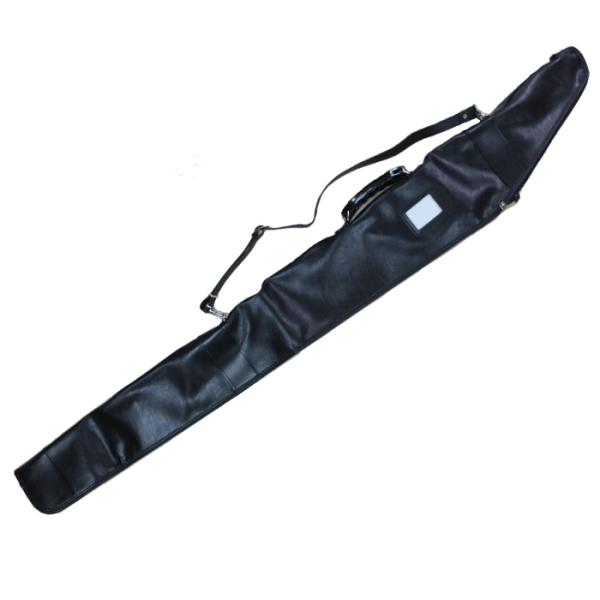 合皮製の居合刀袋（1本入）です。長さは約110cmで、通常は最大で2尺5寸までの居合刀が収納可能です。丈夫なストラップもついているので持ち運びも便利。※改良やロット違い等で、合皮の生地質や細部が写真と異なる場合がございます。※全長が約118...