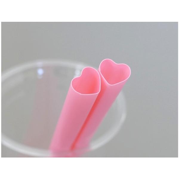 ■商品コード:526299■ご注文単位:200本■サイズ:口径12mmx210mm■素材:ポリプロピレン■カラー:ピンクハート型のキュートなストローです。コーヒーやジュースなど、アイスドリンクに最適です。可愛さあふれるハート型のストローでイ...