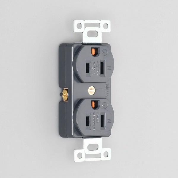 7110GD アメリカン電機 平刃形 複式埋込コンセント 接地2P 15A 125V