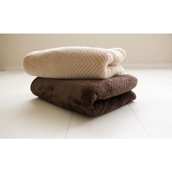 ふわふわなめらかな、やや厚手のベビーブランケット。ふわふわとやわらか、ポリエステル毛布素材。大人のひざ掛け毛布にも使えるデザインです。◆ 柔らかく仕上がっており、とっても気持ちのいい肌触りです。◆ ご家庭の洗濯機で洗濯可能です。　　※洗濯機...