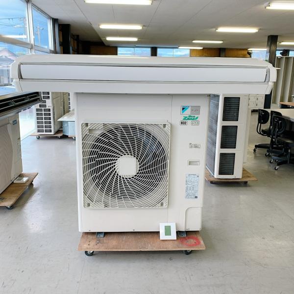 ダイキン エアコン(天吊り型)4馬力 内機 FHP112DG 外機 ダイキン エアコン(天吊り型)4馬力 内機 FHP112DG 外機
