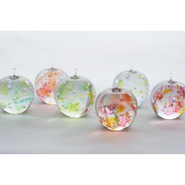 チェコ　CZ GLASS工房　作家もの　りんご チェコ CZ GLASS工房 作家もの りんご