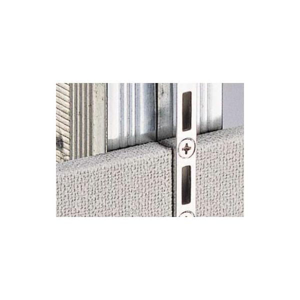 サポート（スリット柱・棚柱）やブラケット（棚受）、ハンガーパイプやフックなど店舗内での商品ディスプレイには欠かすことのできないプロ仕様の商品です。