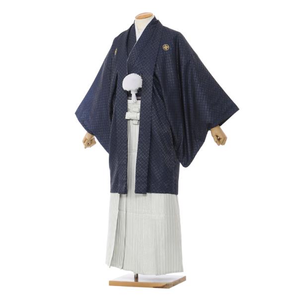 成人式・卒業式　男性袴フルセットレンタル■対応身長　175〜180cm前後■標準ウエスト　60〜100cmまで■サイズ　（約）羽織・着丈:97 裄丈:77.5 袖丈:53 袴丈:95（cm）■色柄　羽織/着物:紺金ラメ入刺子 袴:銀縞袴■生...