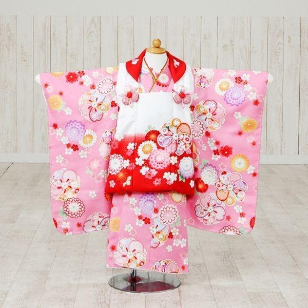 七五三 7歳の女の子のお支度クリスマスハーフ成人式へ華やかに着