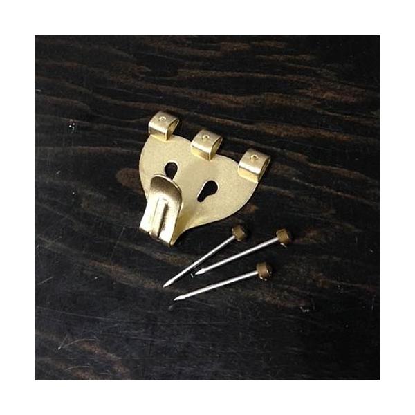 額吊金具 穴3 壁掛け金具 静止荷重 5Kg メール便使用 インテリア 雑貨 アンティーク おしゃれ 置物 アンティーク 小物