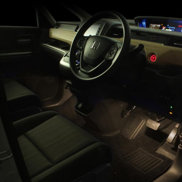 フリード Gb5 Gb6 Gb7 Gb8 専用ledフットライトキット フットランプ エーモン E くるまライフ Buyee Buyee 日本の通販商品 オークションの代理入札 代理購入