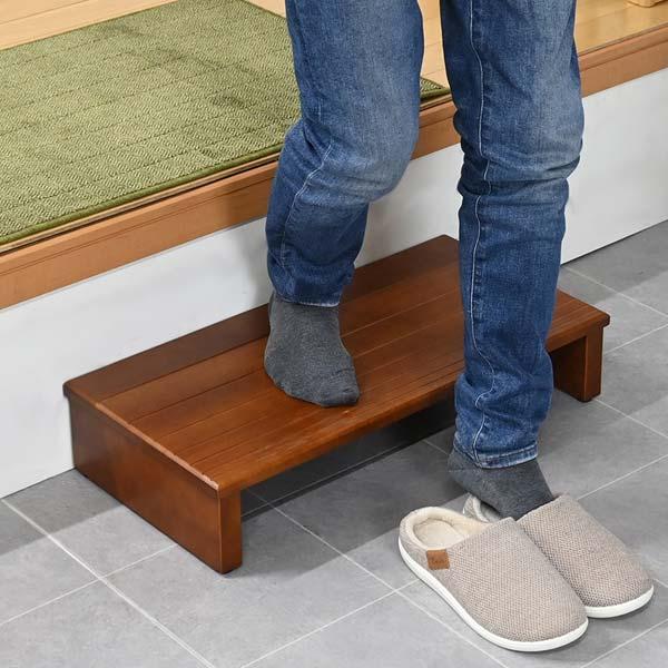 ○カラー：ダークブラウン○商品サイズ：Ｗ60ＸＤ30ＸＨ12.5ｃｍアジャスターを高く設定した高さ:13.5cm○材質：（本体）天然木(ラバーウッド)・ラッカー塗装（アジャスター）合成樹脂○商品重量：約3.2ｋｇ○完成品○原産国：ベトナム○...