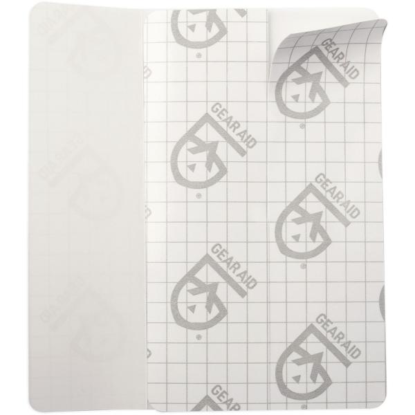 ギアエイド GEARAID テネシアス フレックスパッチ 13008  13008　アウトドア　伸縮性があり最も強力な粘着力をもつTPU素材の補修用パッチ。透明で滑らかな質感は高級ダウンジャケットやストレッチ素材の補修におすすめ。 ★ギアエ...