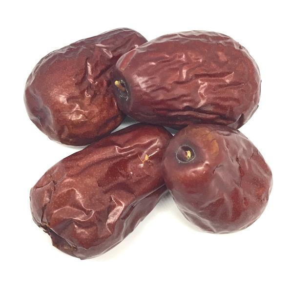 ブランド産地の新疆ウイグル自治区で育った特大サイズのナツメです。料理に入れるのはもちろん、フワフワで柔らかくドライフルーツとしてそのまま食べていただくのもおすすめです。自然の甘味たっぷりで大変美味しいナツメです。自然食品のため重さと大きさに...