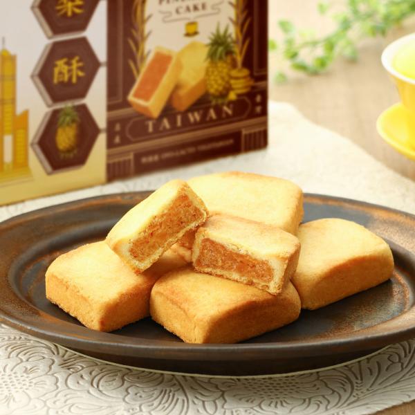 さわやかな甘さのパイナップルのフィリングを入れたフルーティーな味。大人気の定番ケーキです。- 内容量：1箱：9個入（225g）- 1箱サイズ：約14×26×4cm- 原産国：台湾産- その他：個包装- アレルギー特定原材料（※1）：卵　乳　...