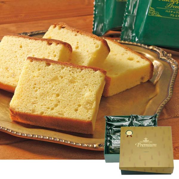 ナゴパイナップルパークの人気おみやげ。完熟のパイナップル果汁がたっぷりしみ込んだ生地に果肉が入った贅沢なケーキ。果肉の粒のコリッとした食感と生地のふわっとした食感、パイナップルの酸味と口の中で広がるブランデーの風味が味わえます。- 内容量：...