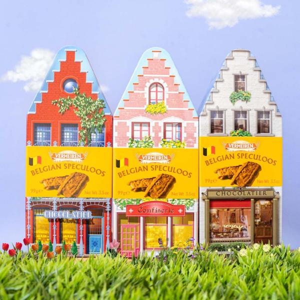 ※こちらの商品は日本国内流通仕様の商品です。輸入者や成分についての日本語表記での印刷、または強粘着性のシールでの表示がございます。ブラウンシュガーのソフトな甘みにシナモンとナツメグが程良く香る、歯触りのよいビスケット。ベルギーの街並みをモチ...