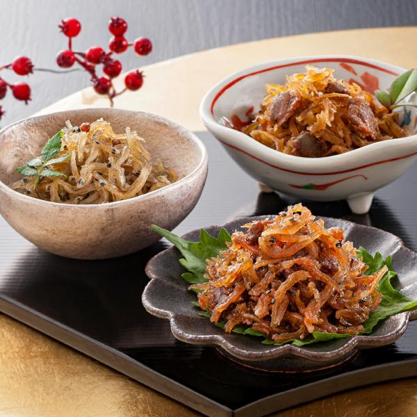 祇園の割烹料理店「祇園又吉」が監修した3種の味のちりめん詰め合わせ。香り高い定番の山椒ちりめん、旨みたっぷりの和牛ちりめんとしじみちりめんの3種をご用意。白米にぴったりなごはんのおともです。