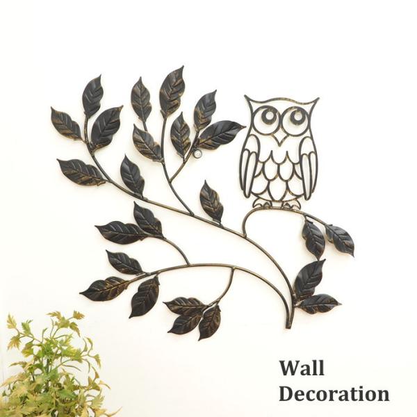 ●オウルリーフデコ●玄関やリビングなどの壁に立体感ある壁飾りでデコレーション。アイアン製品はおもむきあるアンティークな雰囲気作りを演出してくれます。●季節を問わず楽しめ、お花やグリーンが飾れない場所も華やかになります。ウォールデコは簡単にお...