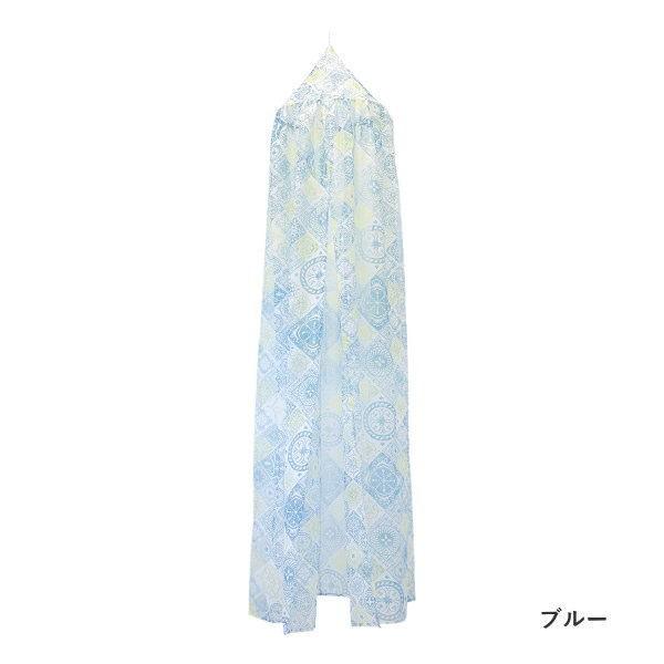●天蓋カーテン ペルシャタイルブルー●インテリアのアクセントになる、きれいな透かし柄の天蓋付きカーテン。●涼しげな印象の生地ですが、風をあまり通さないつくりのため、寝室の冷房対策にもおすすめ。●フレームがひもで結ばれているか確認後、天井にフ...