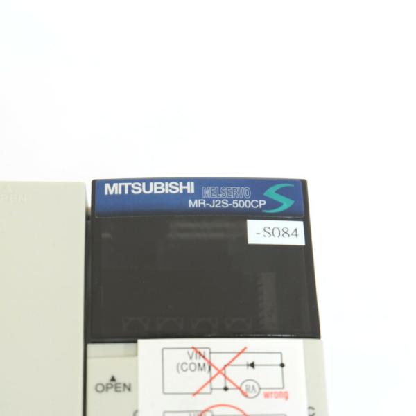 新品、未使用 MITSUBISHI MR-J2S-500CP サーボアンプ ☆ 新品 MITSUBISHI/三菱 MR-J2S-500B サーボアンプ