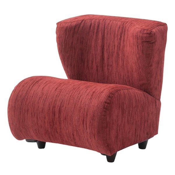 傾斜のある座面と背もたれで身体をしっかりと支えます。