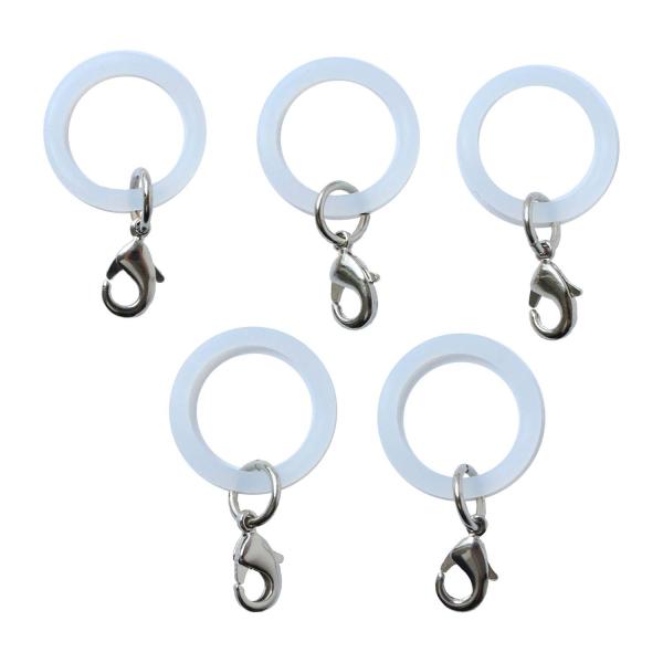 【ご購入後の当店からの連絡はご登録のメールアドレスに通知いたします。必ずご確認ください】【商品概要】サイズ: シリコンリングφ20cm ナスカン6×12mm素材: 金具・カニカン/亜鉛合金、丸カン/鉄、リング/シリコン入数: 5個生産国: ...