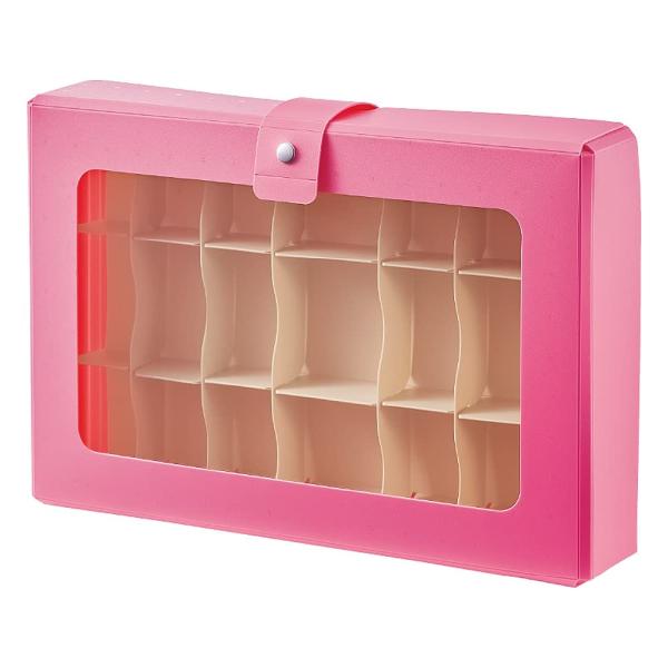 【ご購入後の当店からの連絡はご登録のメールアドレスに通知いたします。必ずご確認ください】【商品概要】【商品】マスキングテープなど、小物の収納にぴったりな仕切り付きケース。【サイズ】A5【特徴】取り外し可能な仕切り付。中身が見える透明窓タイプ...