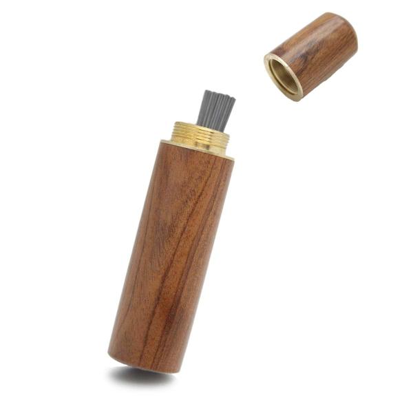 【ご購入後の当店からの連絡はご登録のメールアドレスに通知いたします。必ずご確認ください】【商品概要】金属製とは違って、手や筆箱の中が汚れませんペンケースの中に芯が散乱するのを防ぎます非常に軽く滑らかな触り心地です【商品説明】説明シャーペンの...