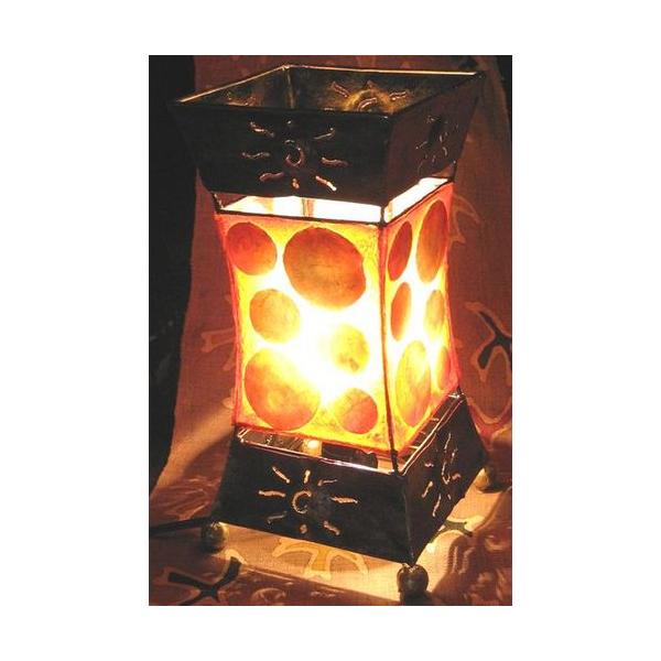 AWAドCg`VFfUC`qe[uCg X^hCgr