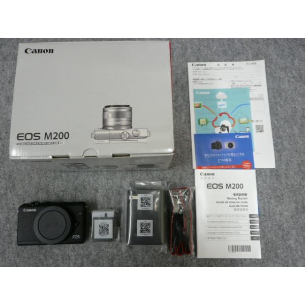 @【未使用品】 キャノン EOS M200 ブラック ボディー ミラーレスカメラ Canon
