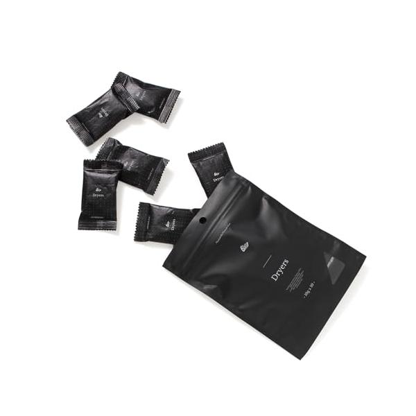 ・ Free Size ・多孔質シリカゲル使用したスニーカー専用乾燥剤。 シリカゲルを包むクラフト紙の表面にレーザーパンチ加工を施すことで、吸湿・除臭に力を発揮。 スニーカーに大敵な湿気・カビ・臭いを、これ一つで解決。・スニーカーの箱やシュ...