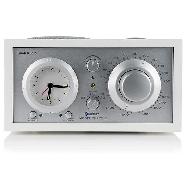 【美品】チボリオーディオ　Model Three BT Generation2 Tivoli Audio Model Three BT Generation2 ワイヤレス AM/FM