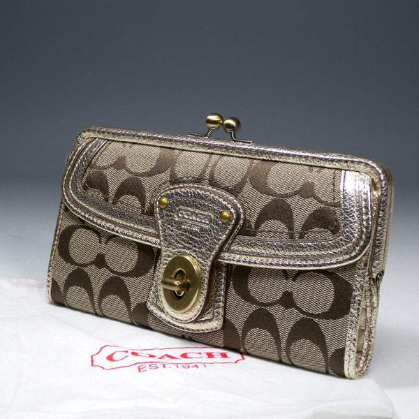 コーチ財布 Coach コーチ レガシー シグネチャー フレームドスリム がま口長財布 カーキ Buyee Buyee Japanese Proxy Service Buy From Japan Bot Online