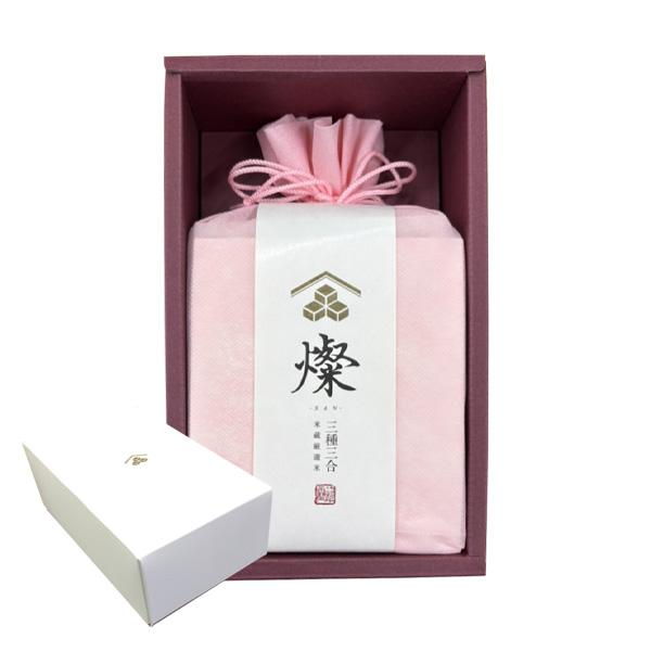 お米ギフト 燦（桜色セット） 魚沼産コシヒカリ 山形産つや姫 北海道産ゆめぴりか 令和7年産 真空パック 各450g  三種三合 食べ比べセット