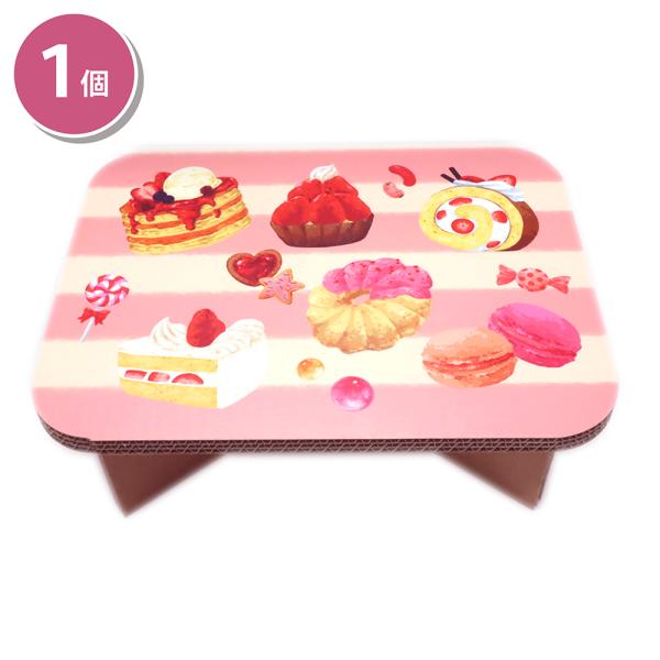 ダンボール製で軽いので簡単にかたづけもできます。安心で楽しく遊べる便利なテーブル０〜５歳までのお子さんに！！天板は撥水加工お茶やお菓子をこぼしても安心！！組立簡単5 秒脚がX に組まれて安定感抜群■材質 [本体]強化ダンボール■サイズ（約）...