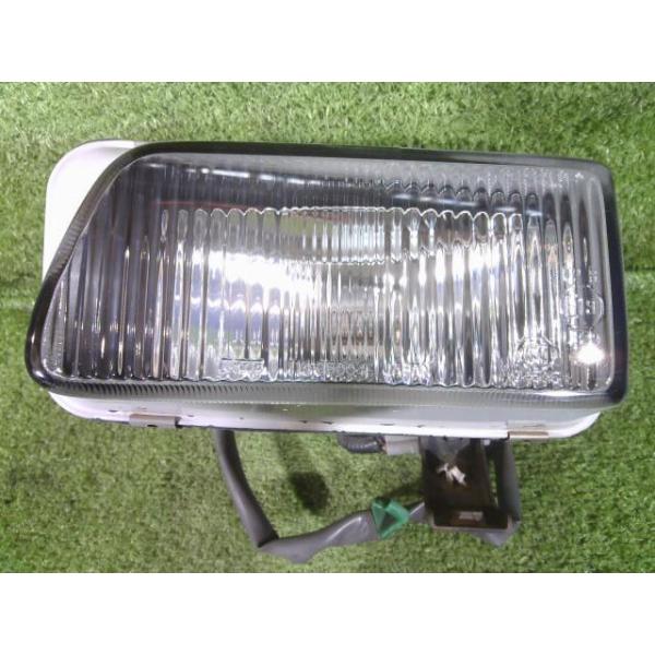 エルフ BDG-NJR85AN 左フォグランプ 729 コイト 114-35004 : Eco-R