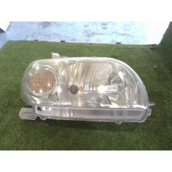 ポルテ CBA-NNP11 右ヘッドライト 150R 064 コイト 52-128 81130-52810