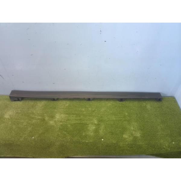 サクラ ZAA-B6AW 右サイドステップ X W13 : Eco-R Auto Parts Depot