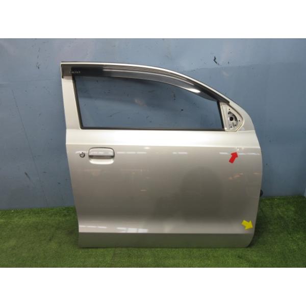 アルト DBA-HA36S 右フロントドア L Z2S セントラル M2E1 68001-74P00 