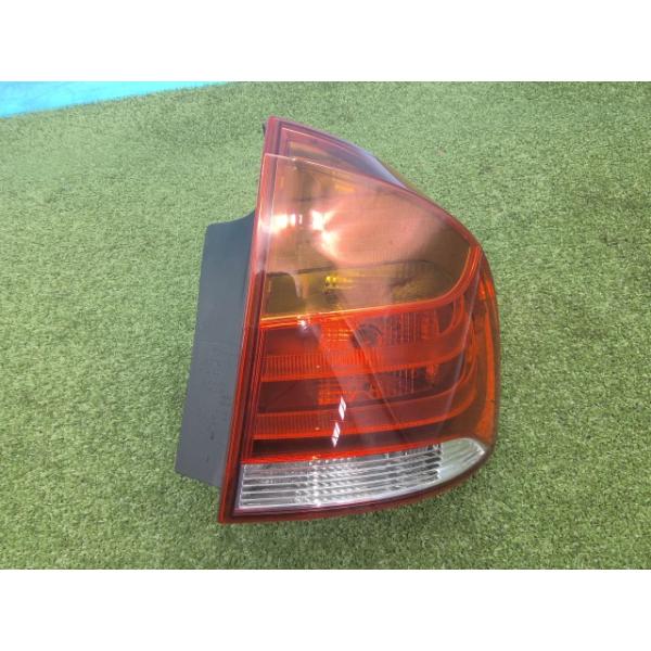BMW X1 ABA-VL18 右テールランプ SDRIVE 18I 475  OLSA A049190 63212990110