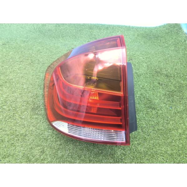 BMW X1 ABA-VL18 左テールランプ SDRIVE 18I 475  OLSA A049190 63212990109