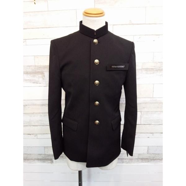 ベンクーガーインパクト学生服、全国標準型(認証マーク付き)の学ラン上着です。撥水加工のさらに上、ナノ撥水加工により汚れの付着を大幅軽減。丸洗いOKストレッチ機能で普段の動きもラクラクなのでストレスフリーな学生服となっております。   * タ...