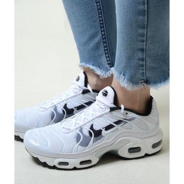 NIKE エアマックスプラス　SE スニーカー　レディース　24cm ホワイト Amazon | [ナイキ] エア マックス プラス SE W AIR MAX PLUS SE