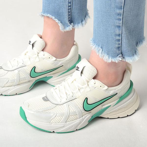 NIKE W V2K RUN ウィメンズ ナイキ ラン レディース スニーカー
