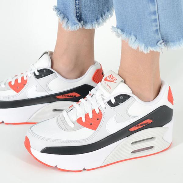NIKE（ナイキ） NIKE AIR MAX 90 LV8 エアマックス レディース