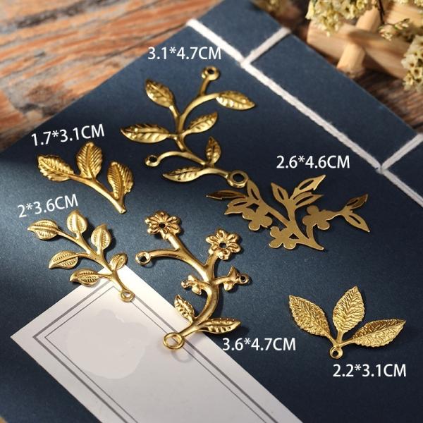 【4ケ】枝 葉 チャームパーツ ピアス バッグチャーム 金具 ヘア アクセサリー ゴールド カン付 :hy-0611-11:えこどらいぶしょっぷ 通販 no.622 透かし フレーム フラワー ストーン付き チャーム 花 ゴールド