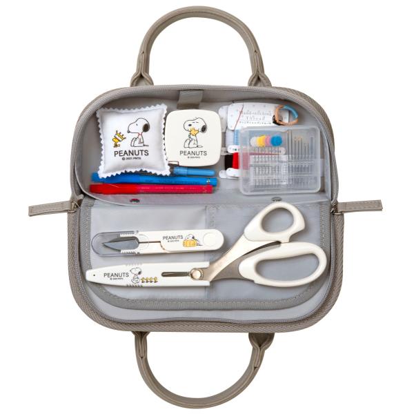 年間ランキング6年連続受賞 裁縫セット スヌーピー ラウンドタイプ グレー 可愛いソーイングセット Stevenbrooke Com