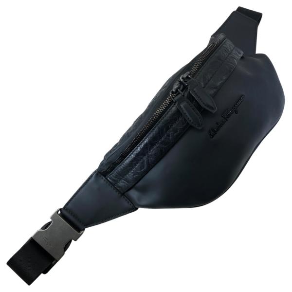 Salvatore Ferragamo フェラガモ ボディバッグ ウエストポーチ ショルダーバッグ ガンチーニ GG-24 A418 レザー ナイロン系素材 ブラック