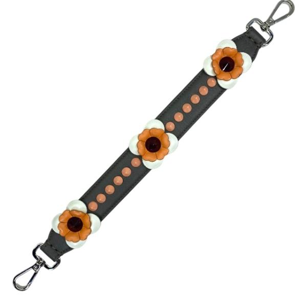 美品✨FENDI フェンディ ミニストラップユー スタッズ グレー マルチカラー FENDI フェンディ ミニ ストラップユー ショルダーストラップ