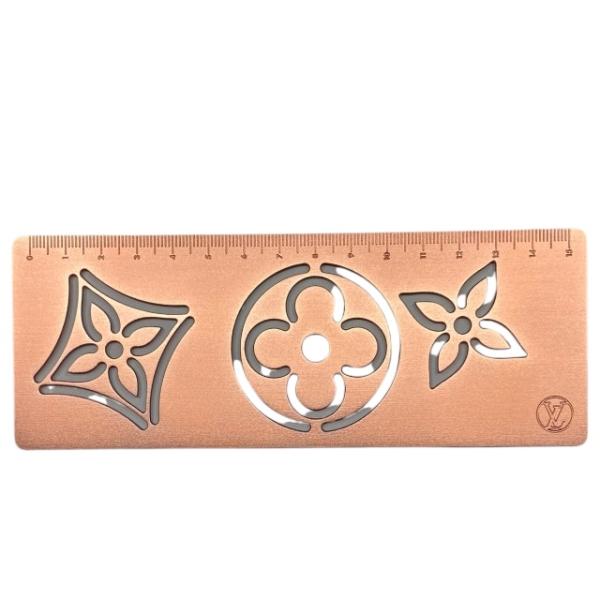 【希少廃盤品】LOUIS VUITTON 定規　モノグラム　シャンパンピンク 希少廃盤品】LOUIS VUITTON 定規モノグラムシャンパンピンク